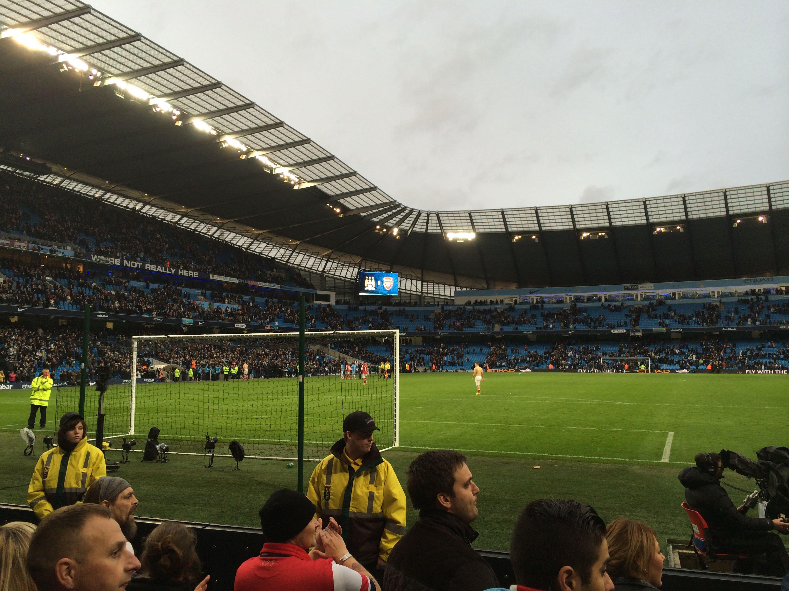 再度讓足球 再度讓足球